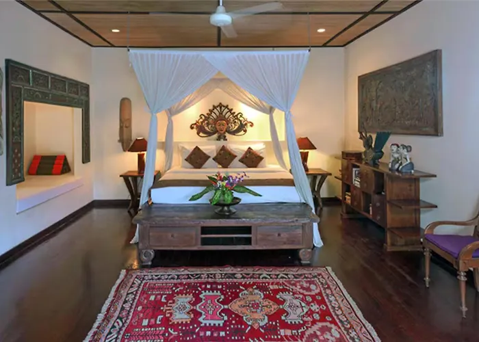 Luxury 6-bedroom In Seminyak